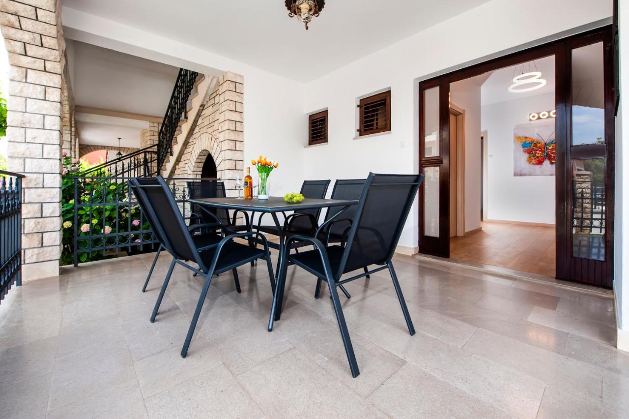 Apartments Modrusan Rovinj Buitenkant foto